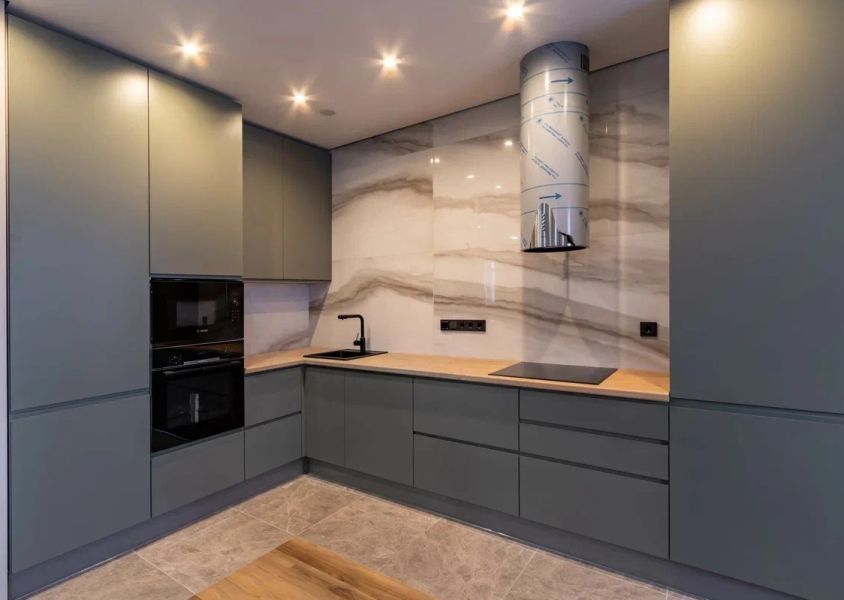 Кухонный мебел под заказ