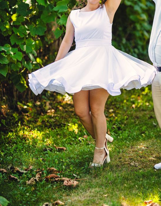 Сватбена рокля / къса