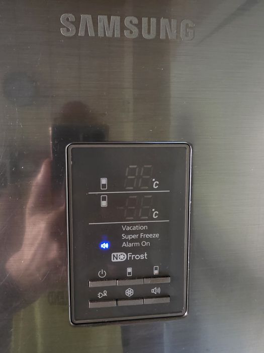 Combina frigorifică Samsung RL40HGIH perfect funcțională