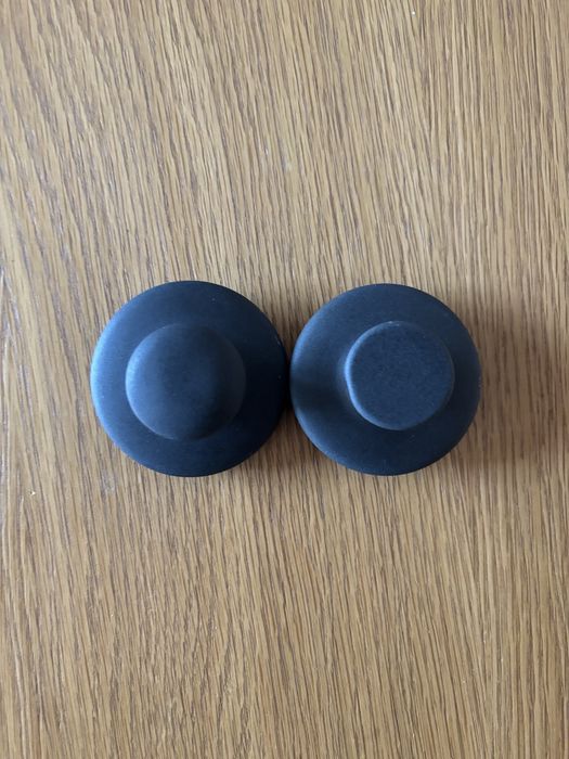 Гуа ша гъби от черен вулканит за масаж