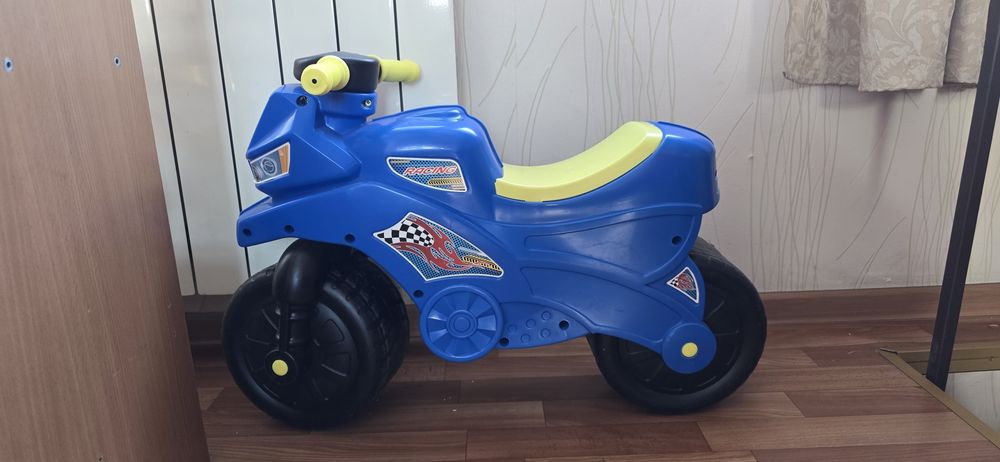 Беговел- мотоцикл