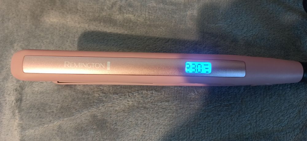 Remington преса за коса