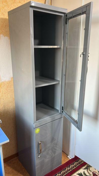 Срочно продам шкаф дёшево