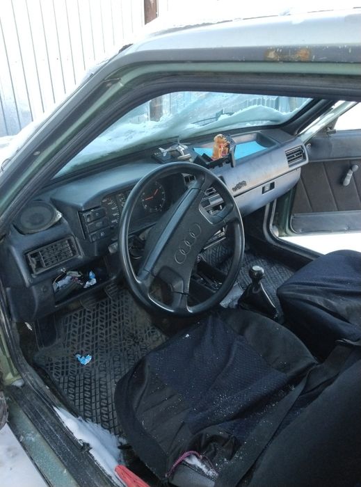 Продам машину Ауди 80 б2