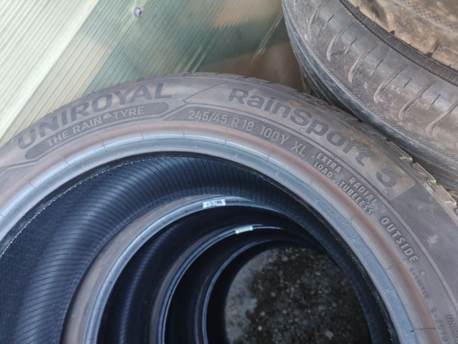 245 45 18,4buc vară Uniroyal,5mm