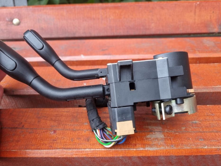 Гитара на ауди , описание ниже