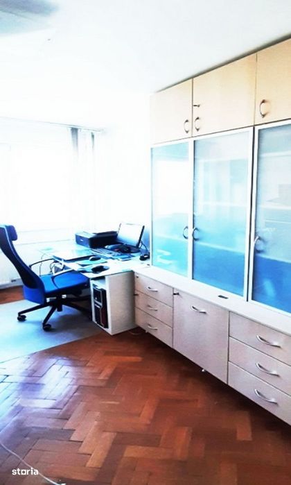Apartament 3 camere, balcon, Berceni