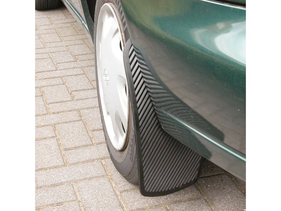 Set 2 aparatori noroi universale Carpoint 36x21 cm, din cauciuc, pentru auto, autorulota sau remorca, negre