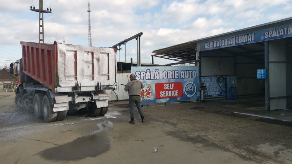 Spalatorie auto, schelet metalic, fundație, betoane,pavaje la cheie