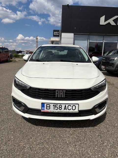 Fiat Tipo Fiat Tipo 1.6 MultiJet II 130 CP M6 Sedan