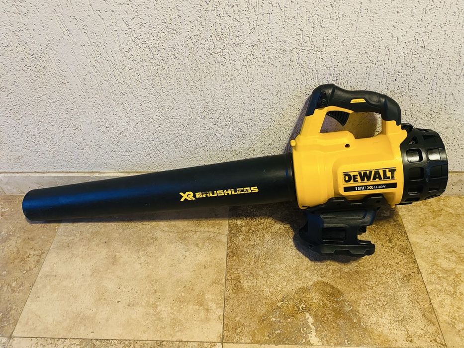 Dewalt duflanta frunze DCM 562