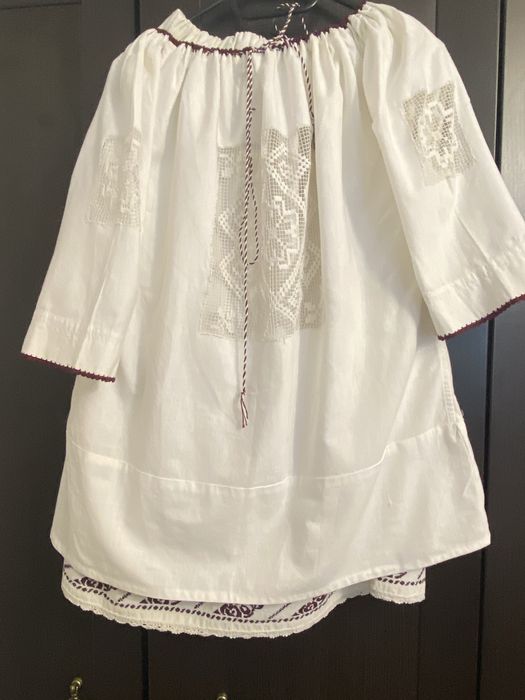 Costum popular autentic