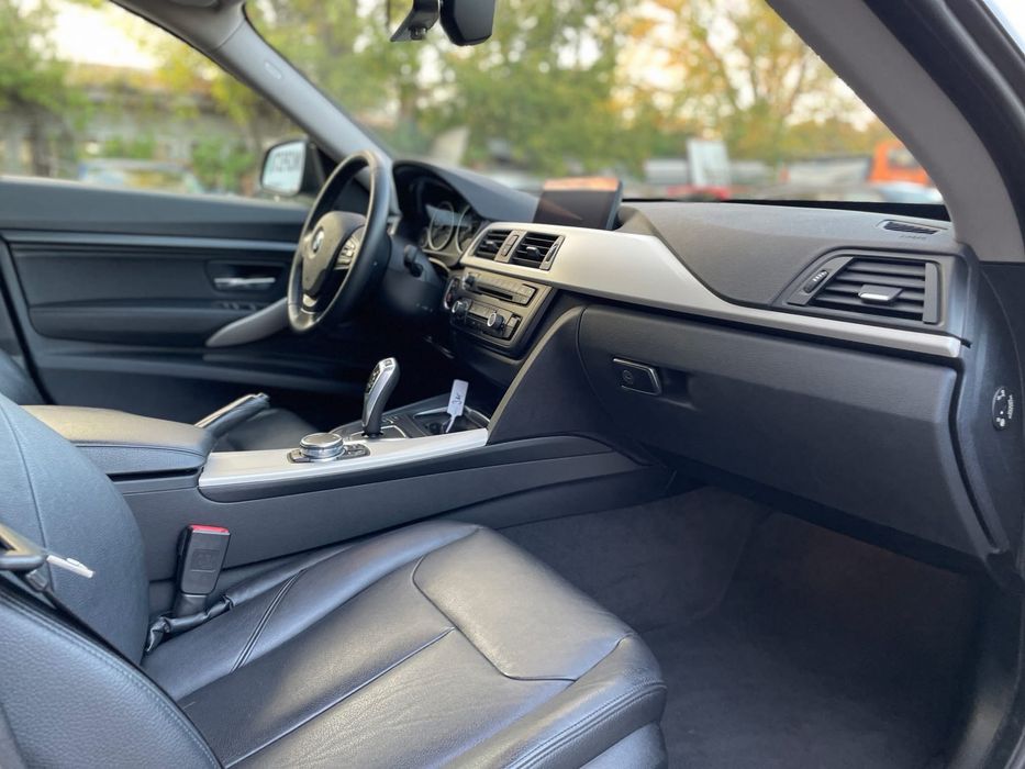 BMW Seria 3 GT 328i xDrive – 245 CP – Automată – 2016