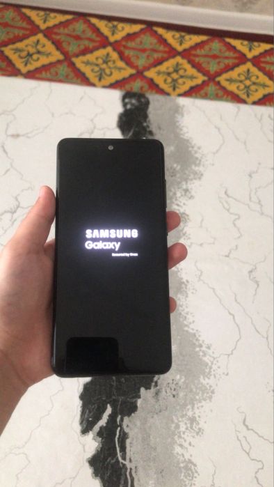 Samsung a52  б/у