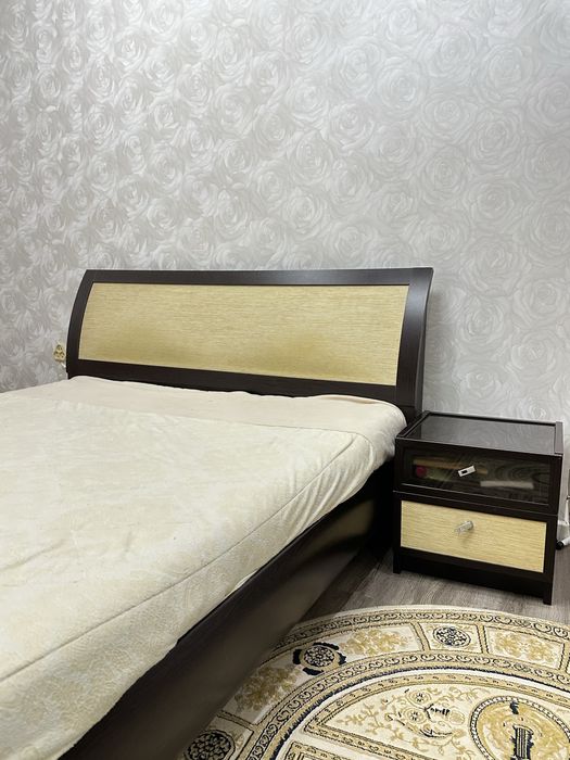 Спальний гарнитур б/у