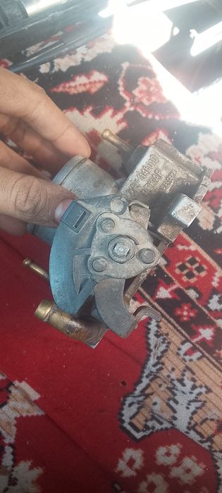 Дроссельная заслонка ваз