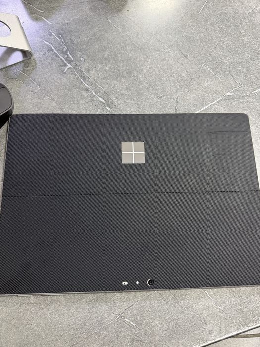 Microsoft Surface 7 Pro