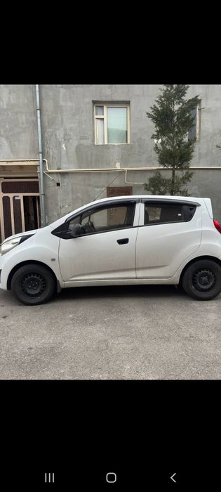 Спарк 2014 сотлади 4200