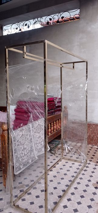 Продается вешалки для одежды