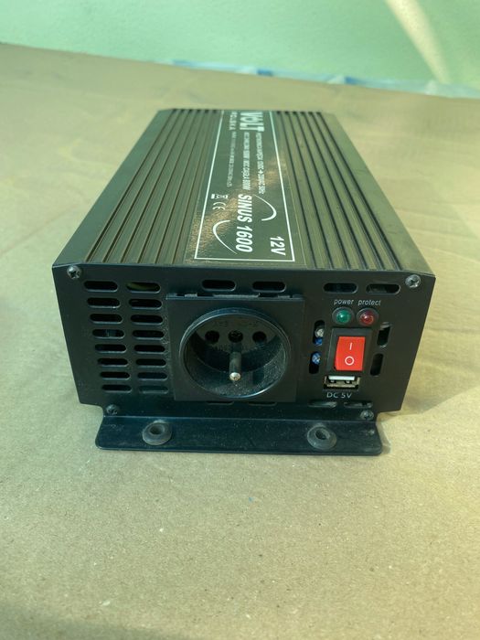 Invertor 12 V - 220 1600 w