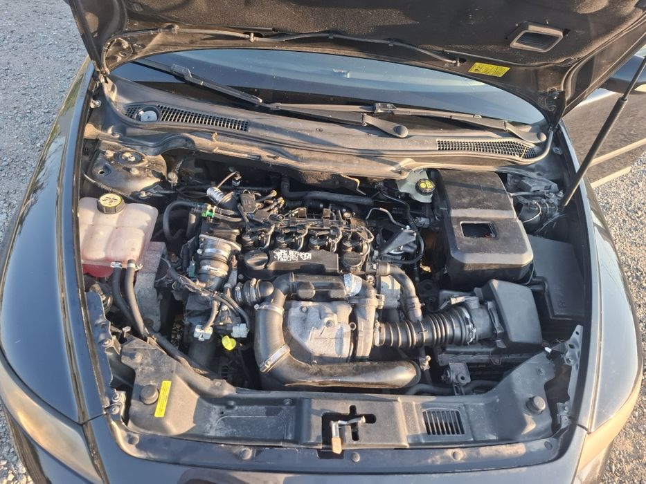 Vand  volvo v50 an 2007 motor 1.6 diesel perfect functional acte la zi fiscal