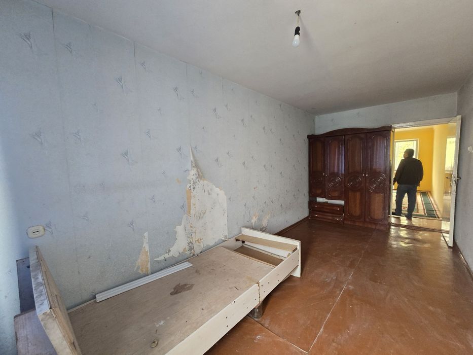 Фрунзенский сотув 3 хонали 2чи этаж