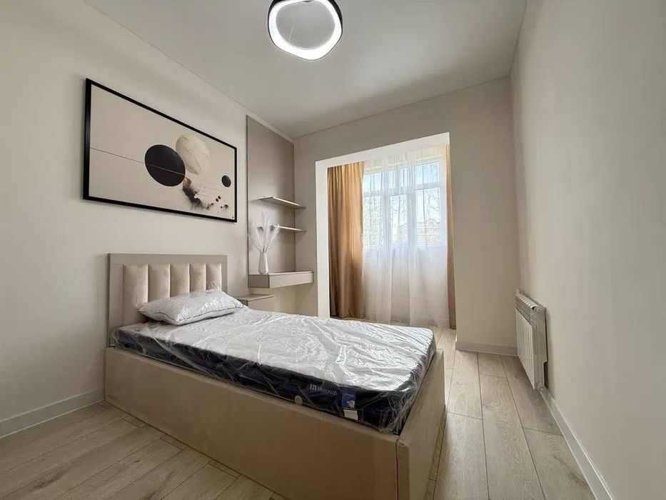 Кунаева квартира 2в3 отдельный вход + не торец Гостиница Россия