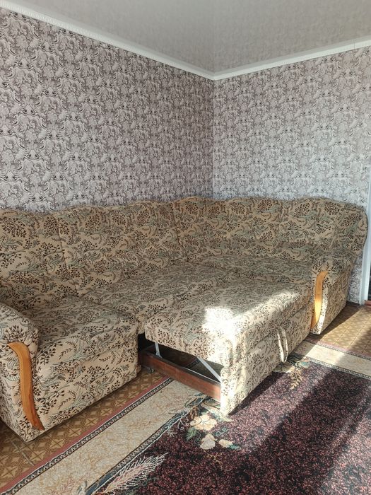 Диван угловой с креслом