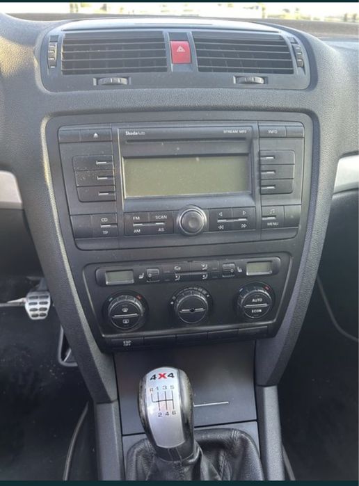 Cutie manuala 4x4 skoda touran 1.9 diesel 6 trepte