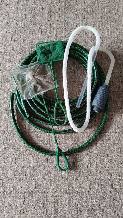 Vând acvariu 200L cu toate accesoriile