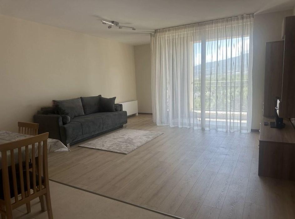 Дава се под наем Двустаен апартамент в София, Хладилника - 74 кв.м за 760 € - Снимка #2