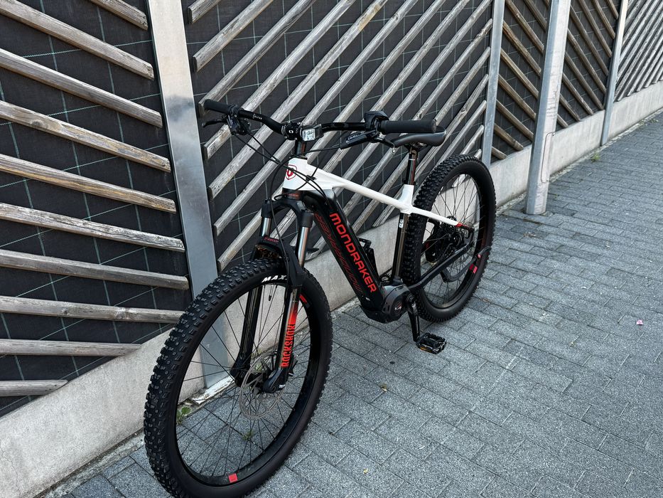 Vând Bicicletă Electrică  MONDRAKER