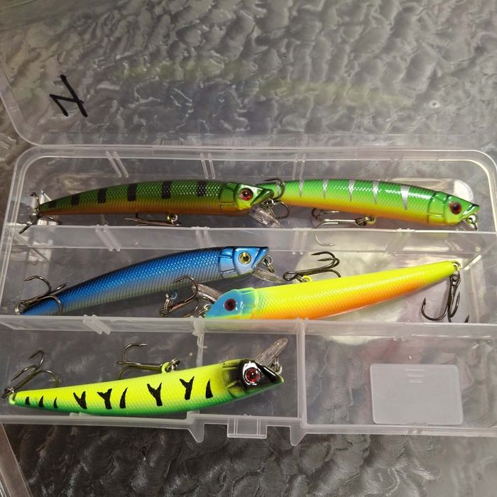 Комплект воблери и силиконови примамки – щука, костур, бяла риба