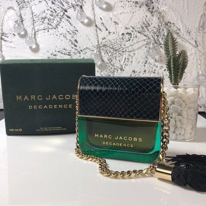 Marc Jacobs Decadence edp 100ml- парфюм за жени