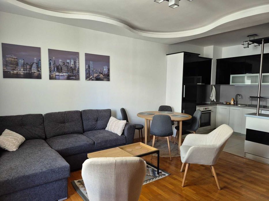 Двустаен апартамент под наем в жк. Младост 2