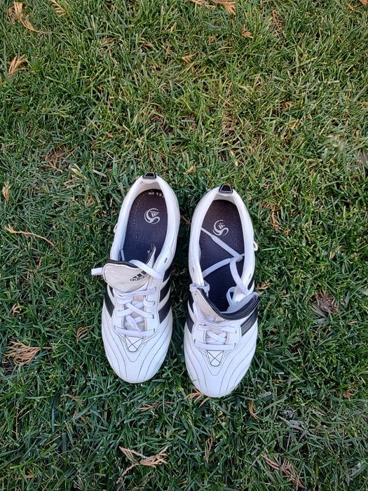 Футболни обувки Адидас UK 3