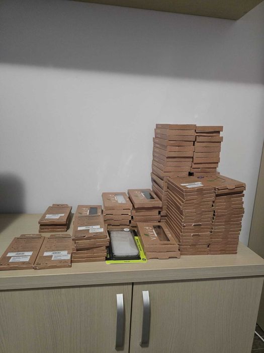 Huse & Folii protectie pt Xiaomi, Samsung, Honor, Motorola