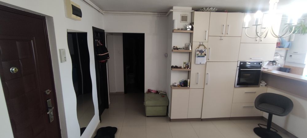 PF Inchiriez Apartament 3 camere Șos Alba Iulia