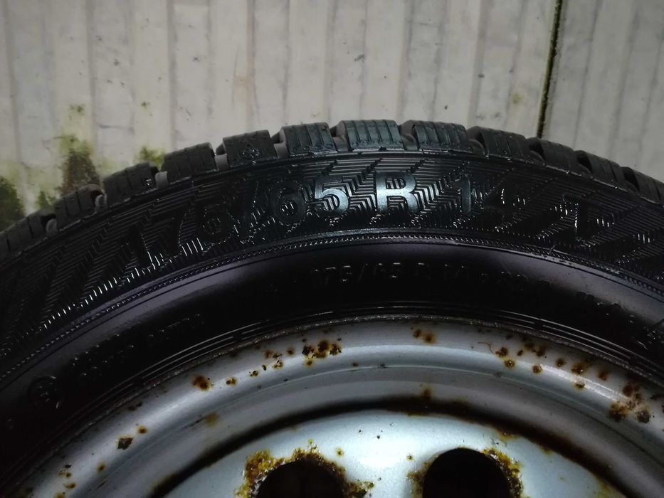 Зимни гуми 175/65/14