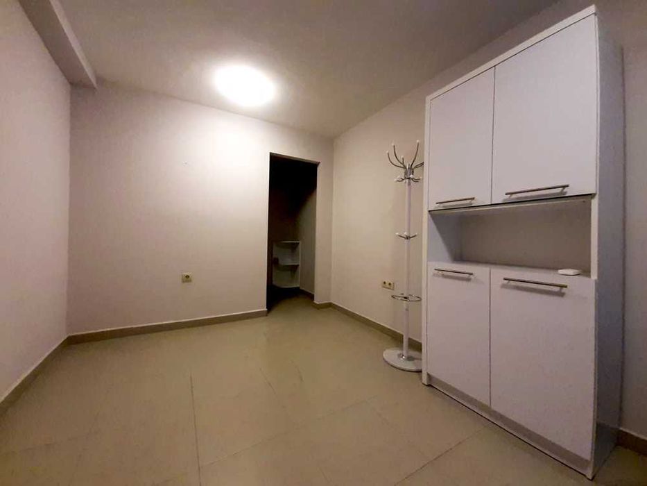 Дава се под наем Магазин в Варна, Виница - 16 кв.м за 249.9 € - Снимка #4