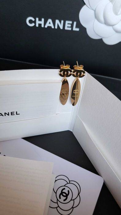 Chanel- нови обеци