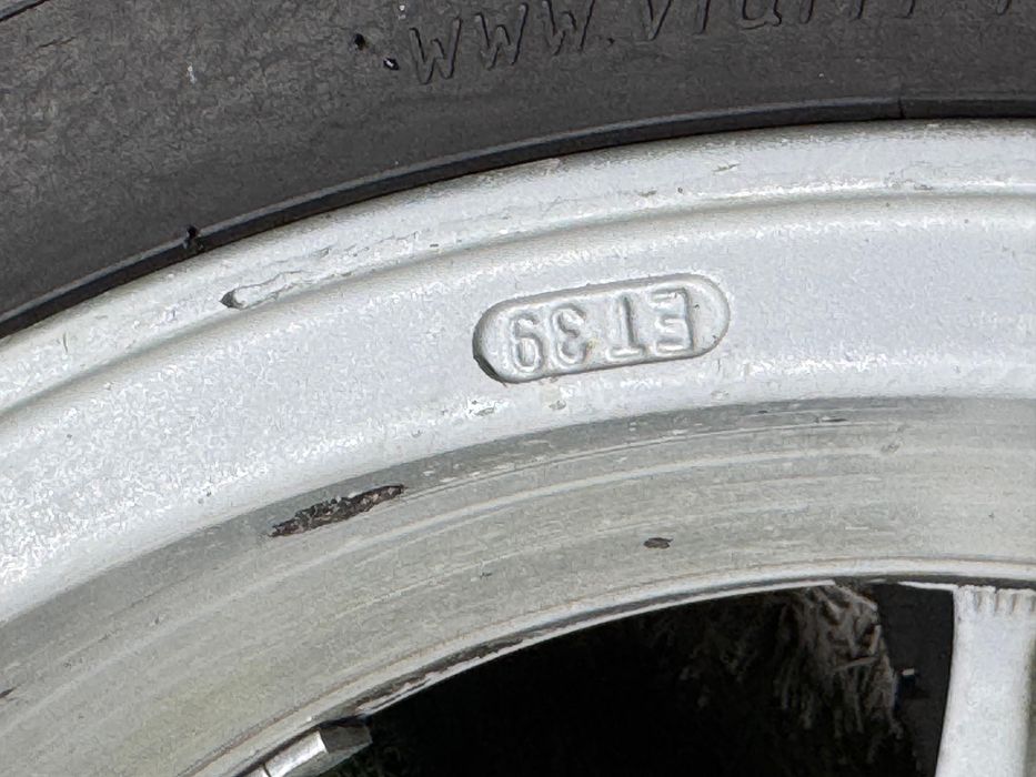 Диски r15 5x100 et39 комплект оригинал OZ