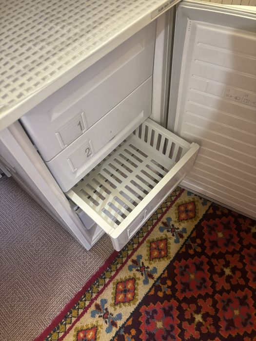 Продам морозильную камеру