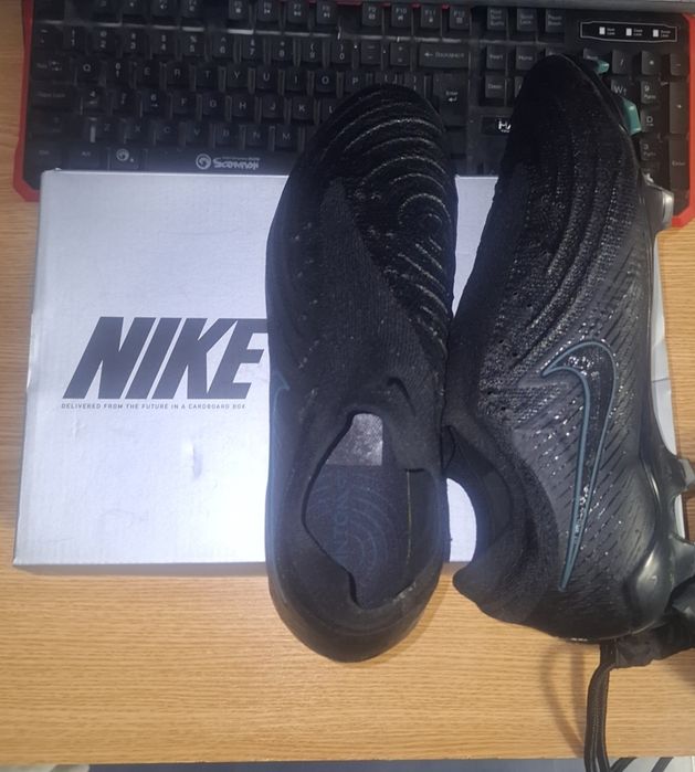 Ghete fotbal Nike Elite Phantom Luna 43