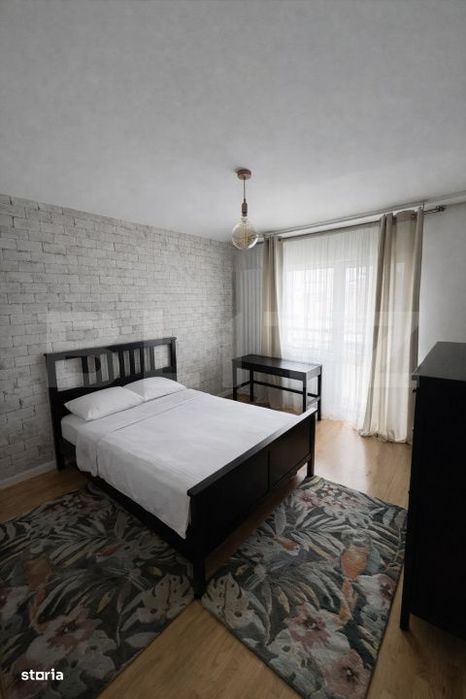 Apartament 4 camere, decomandat, 82 mp, 2 bai, etaj intermediar, Manas