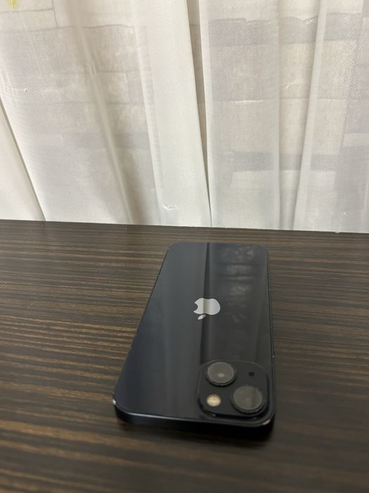 Ofer spre vanzare iphone 13 Midnight si iphone 14 Midnight