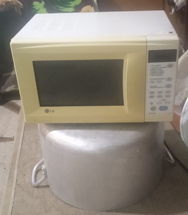 Микроволновая печь LG