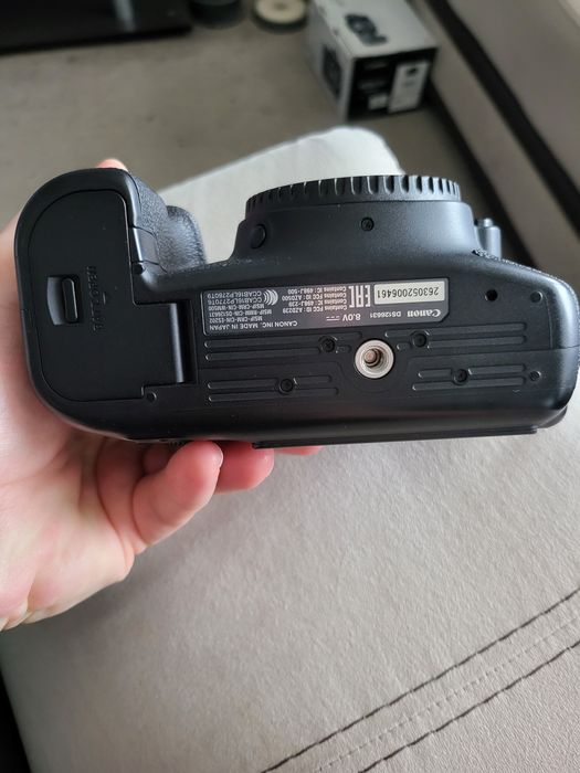 Canon 6D Mark 2 отличен