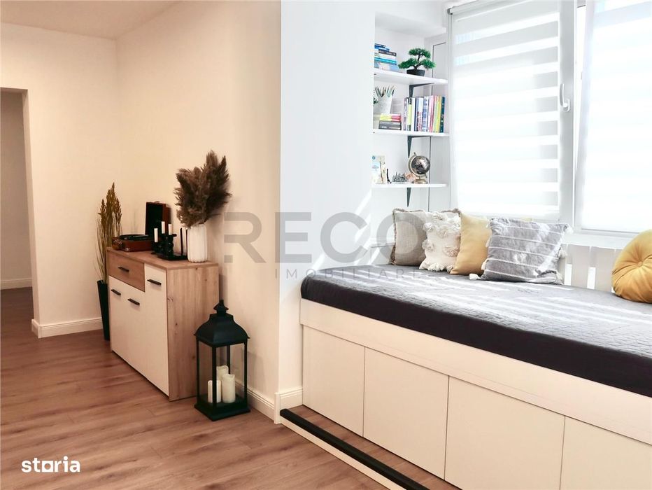 Apartament modern pe Sovata cu balcon spre Cris