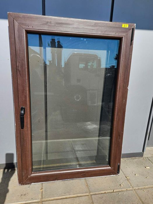 Разпродажба на Алуминиева и PVC Дограма - Врати и Прозорци